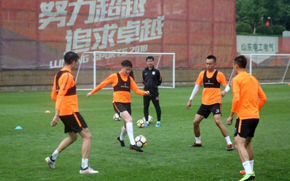 中国足球的未来：归化球员是出路吗？的简单介绍