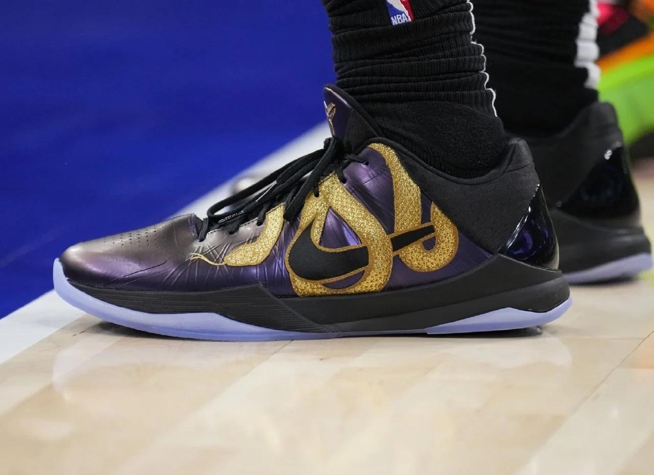 九游体育app-球星球鞋盘点：哪双你最想入手？的简单介绍