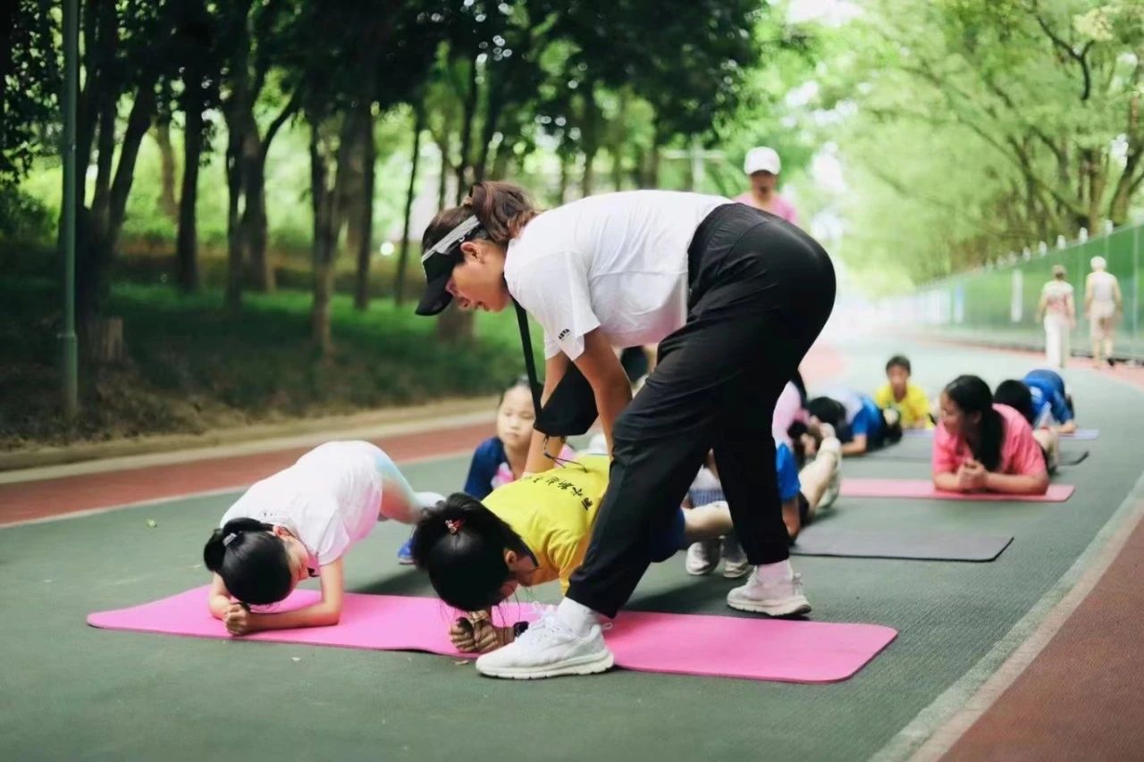 家长如何正确引导孩子运动？
