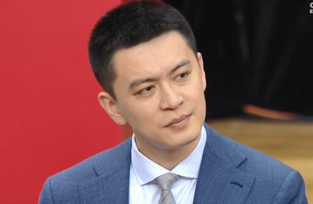 传奇教练专访：执教三十年的变与不变的简单介绍