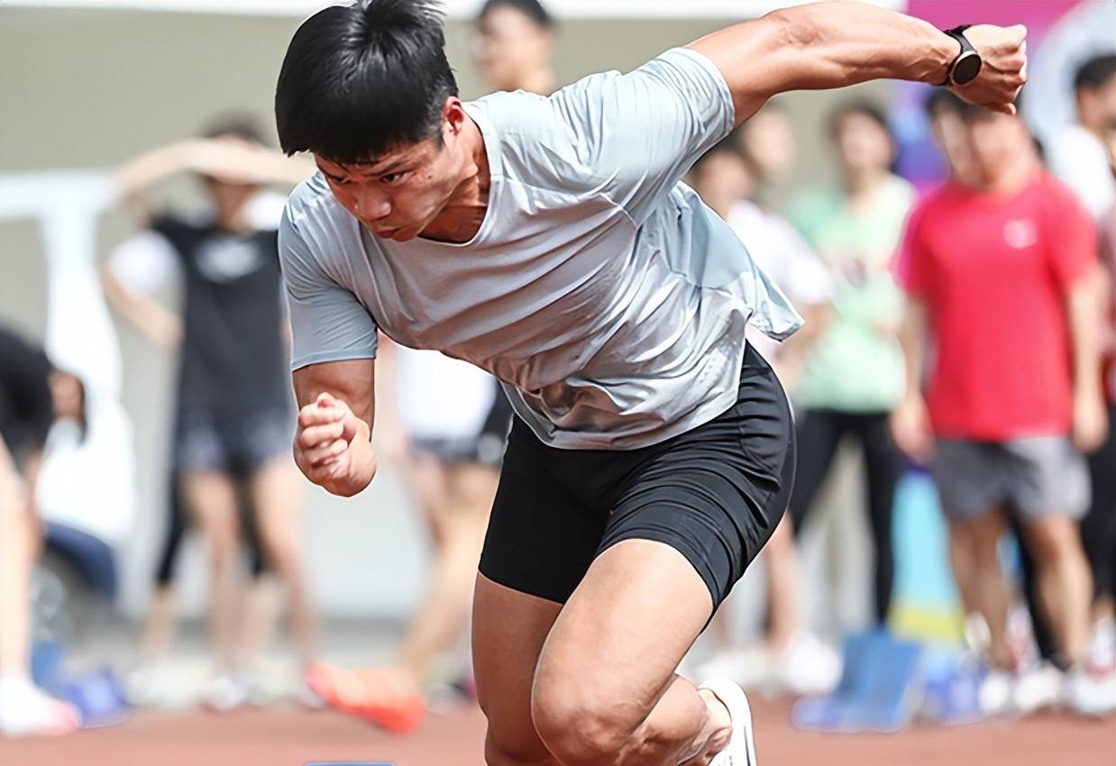 田径世锦赛爆冷:世界纪录再被刷新!的简单介绍 田径世锦赛爆冷:世界纪录再被刷新!的简单介绍