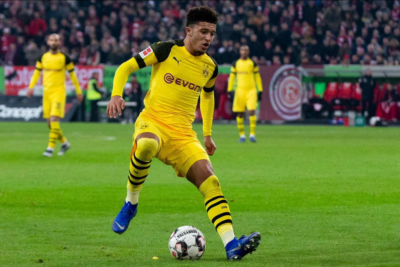 包含多特年轻中场组合值得期待吗?的词条 包含多特年轻中场组合值得期待吗?的词条