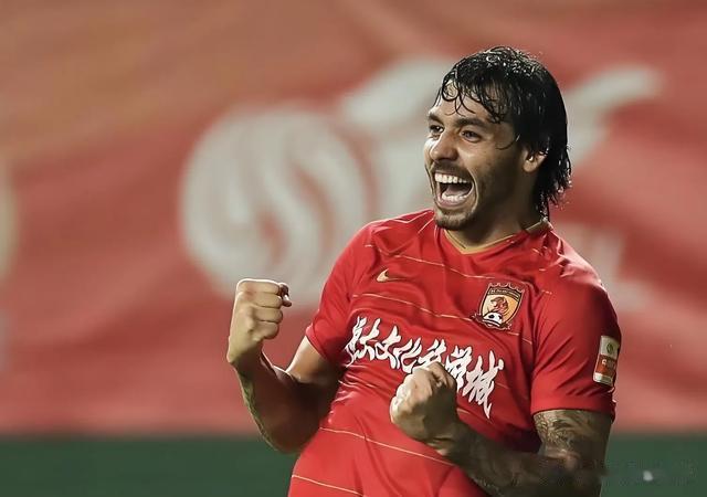 包含中国足球归化失败案例:高拉特、萧涛涛等的词条 包含中国足球归化失败案例:高拉特、萧涛涛等的词条