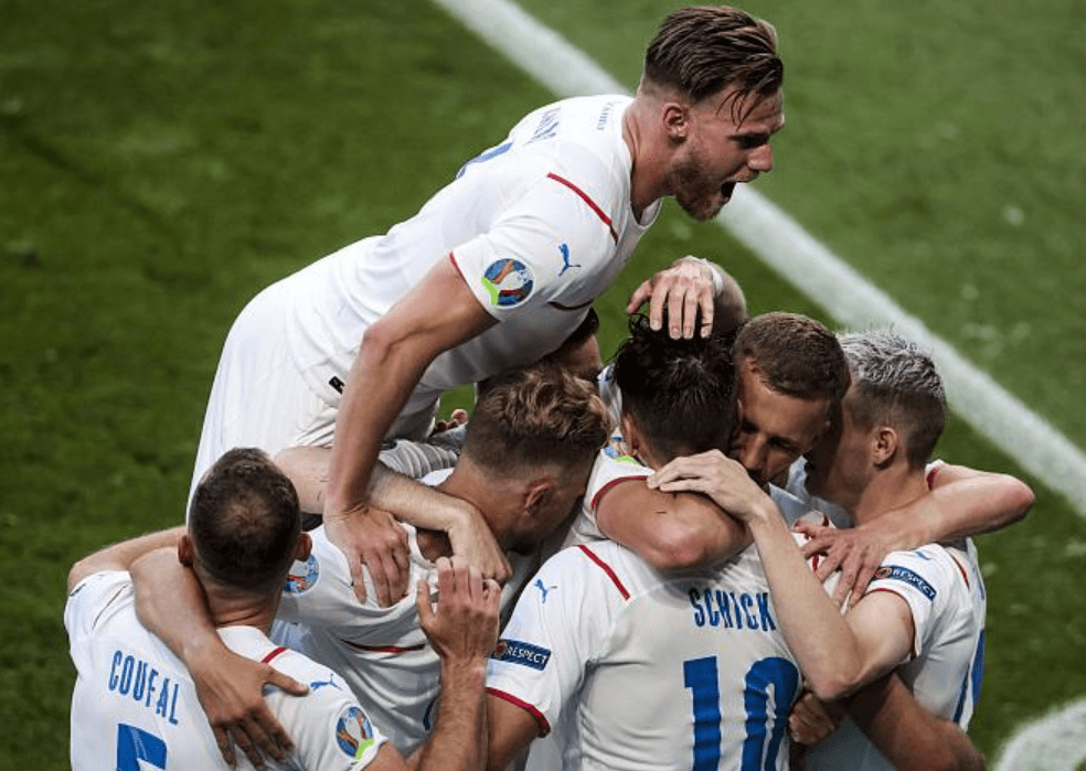 欧洲杯黑马崛起!这支球队能否复刻希腊神话?的简单介绍 欧洲杯黑马崛起!这支球队能否复刻希腊神话?的简单介绍