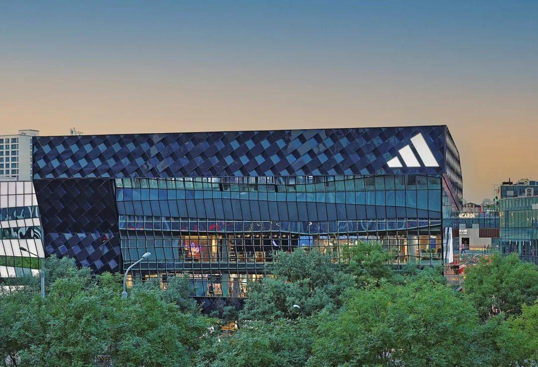 九游体育app-环保足球：球场如何减少碳足迹？的简单介绍