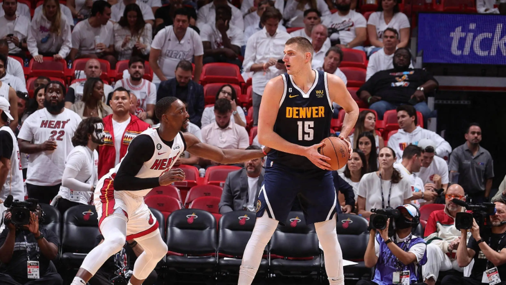 九游娱乐体育-约基奇三双助掘金再胜太阳